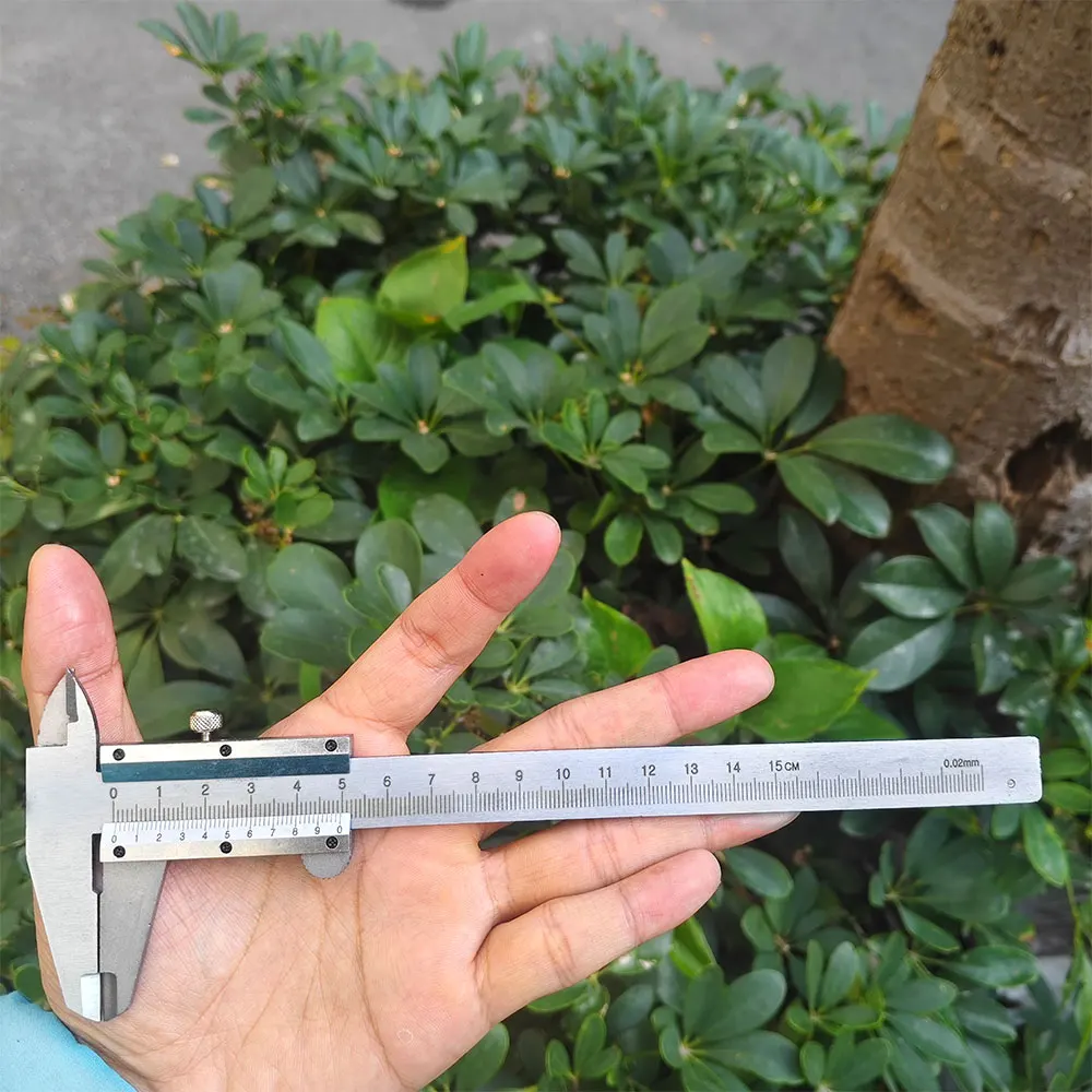150mm Professional Industrial Vernier Caliper Carbon Steel Precision Measurement Four Use Precision Metric Gauge Measuring Tool