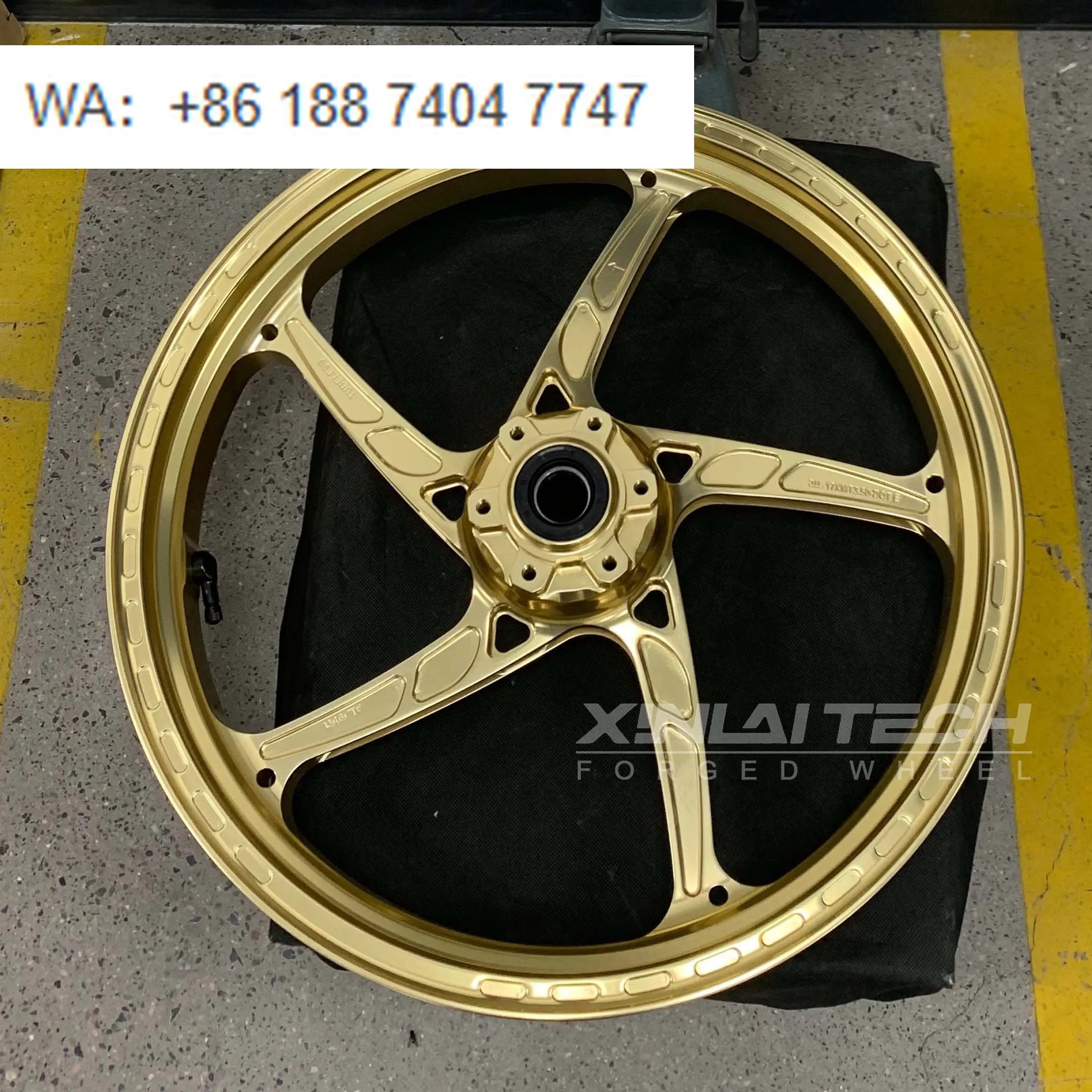 XL Anodized Forged Sport Motorcycle Wheels for Aprilia RSV4 Supermoto Sportbike Wheels Custom Finish Motorcycle Rims