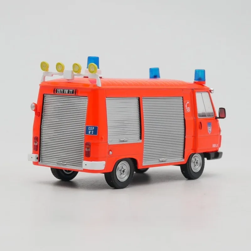 IXO escala 1:43 J9 Van motor de bomberos coche en miniatura de aleación clásicos recuerdo para adultos regalo pantalla estática