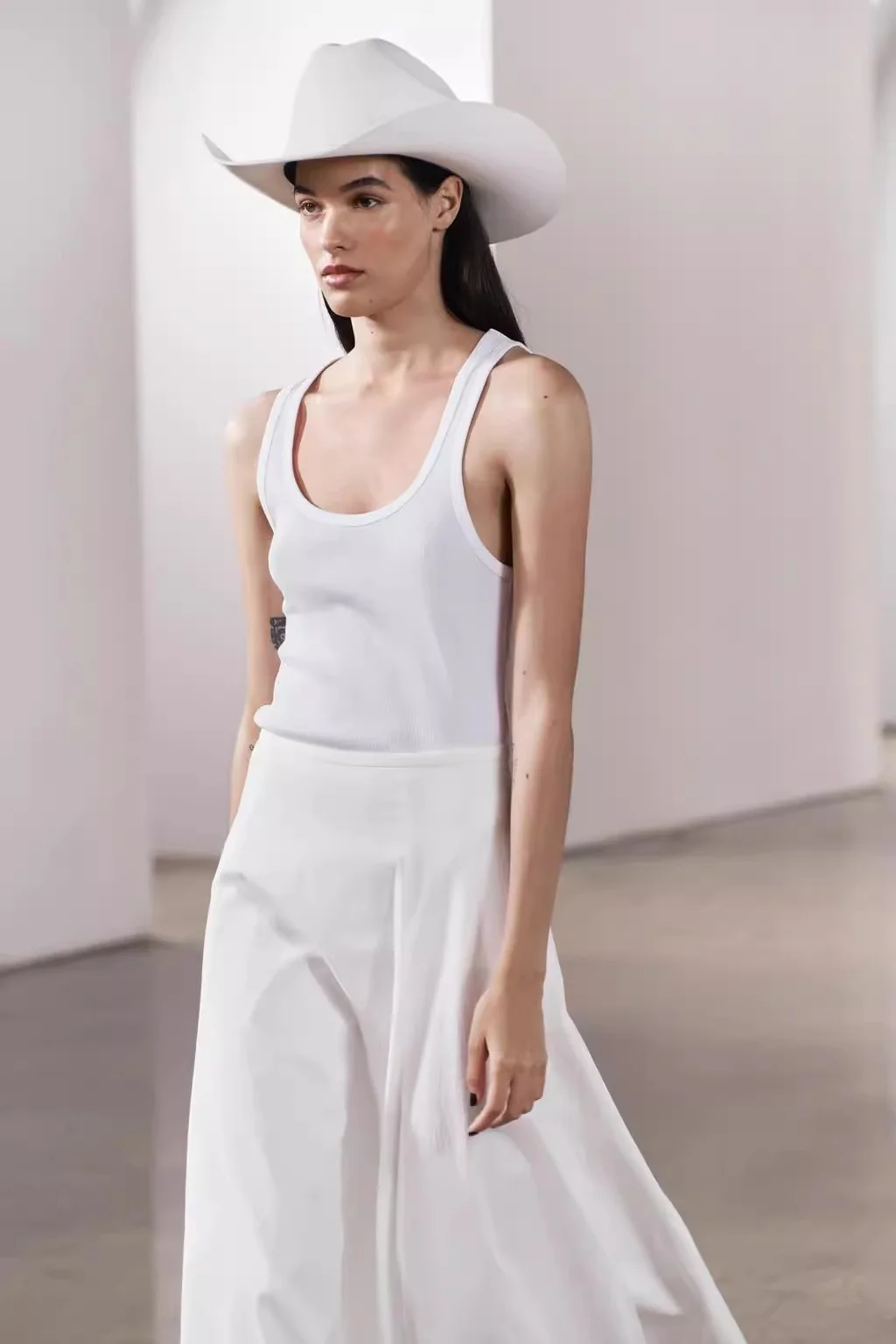 

Новое поступление лета, женская юбка-миди с широким подолом, длинное платье с воздушным шаром, трапециевидной формы с высокой талией, средней длины, чистый цвет