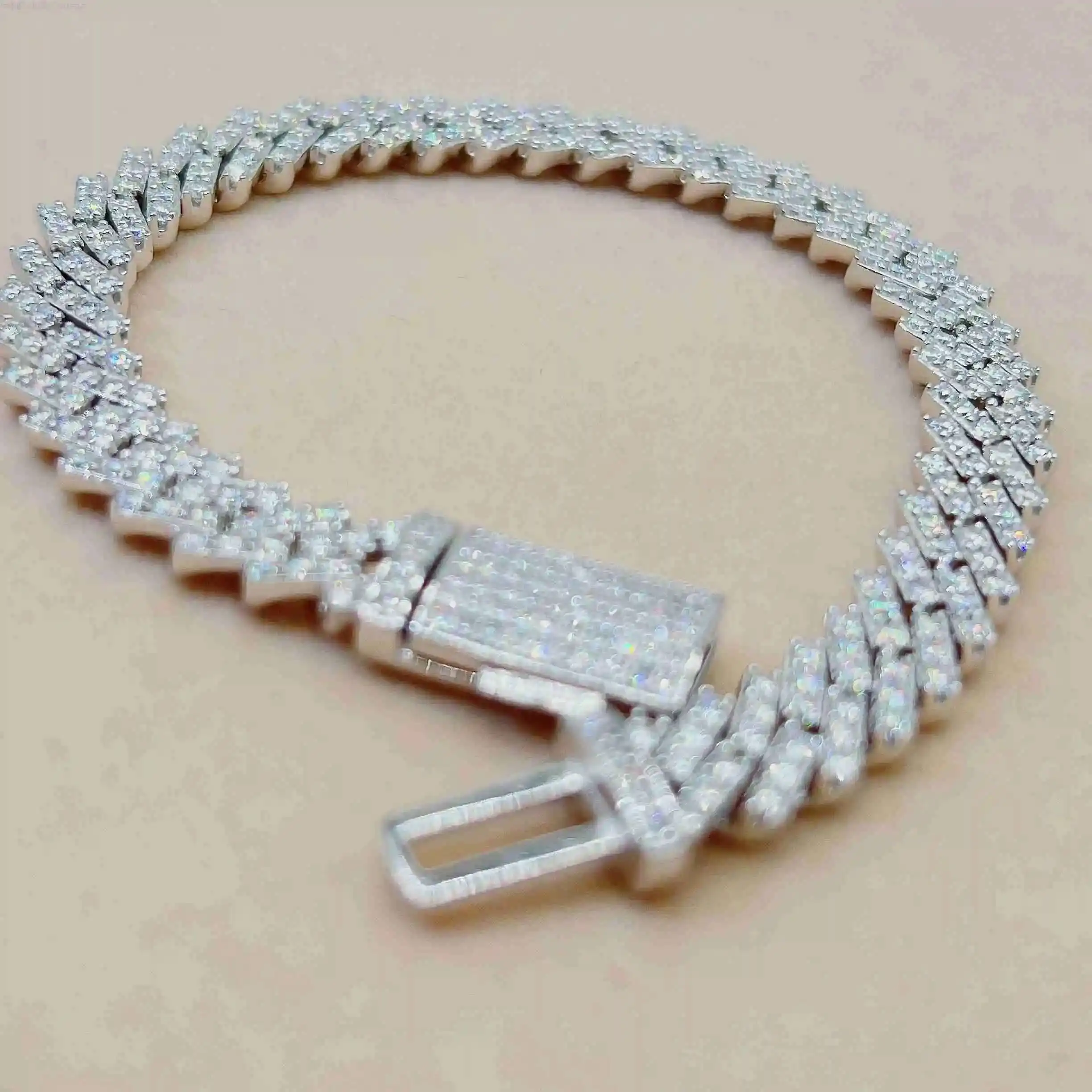 

Pass Diamond Tester Hip Hop Bling Jewelry 8mm 89 Vvs Moissanite Iced Out Cuban Link Bracelet Chain