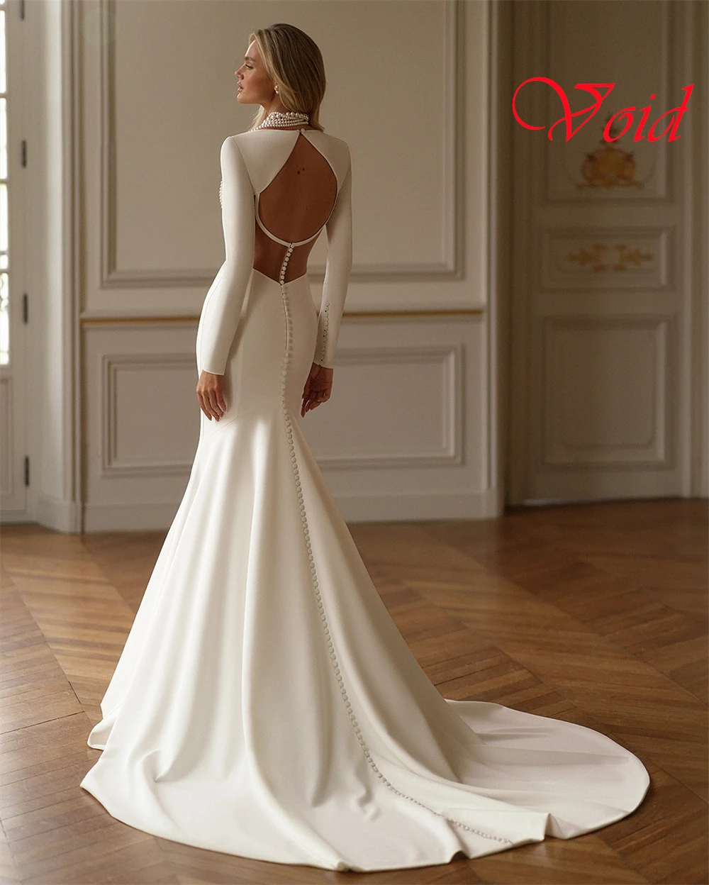 カスタマイズされたホワイトジャージーブライダルドレスエレガントなストラップレス長袖ウェディングドレスチャペルトレインボタンバックマーメイドドレス