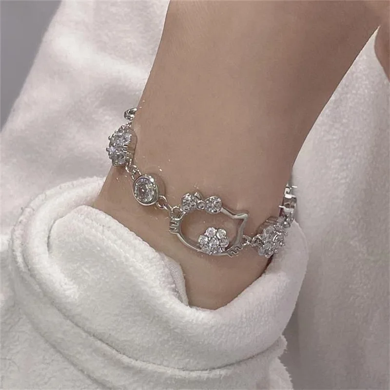Sweet Cool Cat Head Bracelet Elegant Simple Style Flower Water Diamond Girls Lovely Wristband Perfect Accessory For Anime Fans image 5