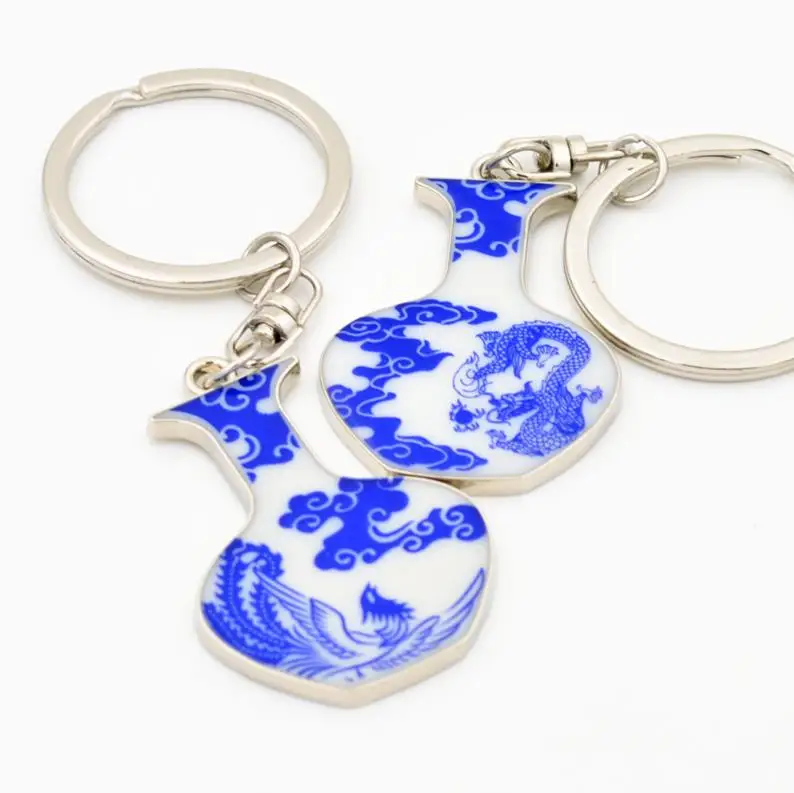 100pcs Blue And White Porcelain Keychain Vintage Chinese Keyring Charms Travel Souvenirs Party Favor Gifts ni190