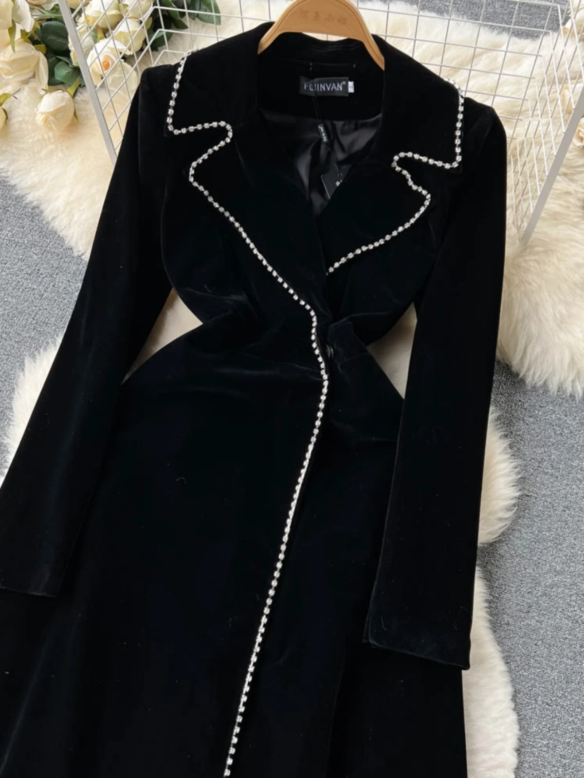 Autumn Winter Thicken Black Velvet Trenches Coats Women Long Windbreakers Overcoats