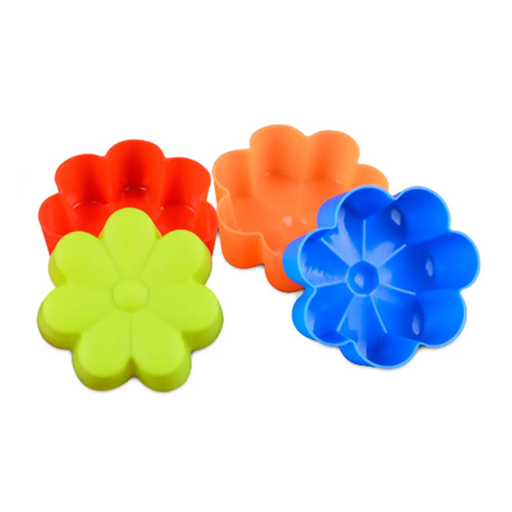 6Pcs Reusable Silicone Cupcake Liners Nonstick Flower Design Baking Molds for Cheesecakes Pudding Jelly Chocolate Desserts