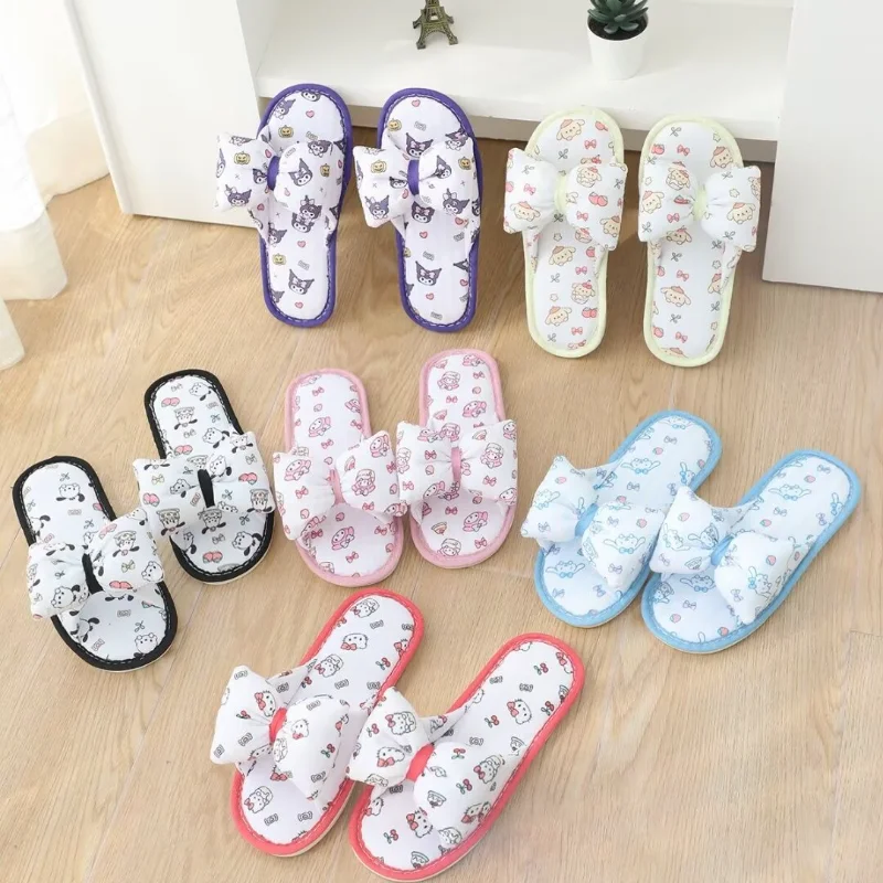 Sanrio Hello Kitty Cute Sweet Home Warm Women's Shoes Kulomi Cartoon Versatile Bow Non-slip Thick-soled Open-toe Slippers