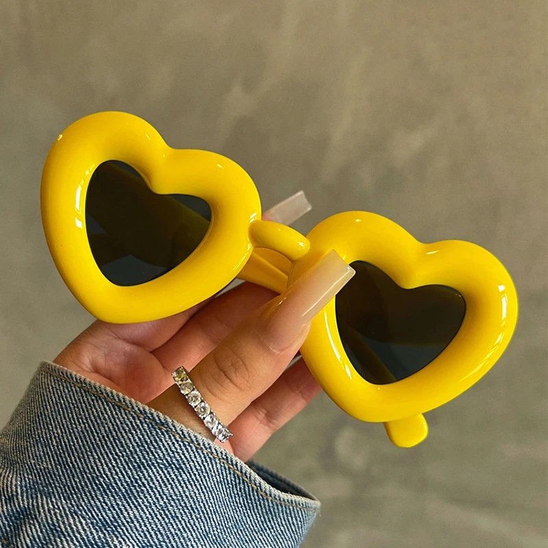 Children's Heart-shaped Sunglasses Fashion Girls UV-proof Korean Version of Outdoor Leisure Love Glasses