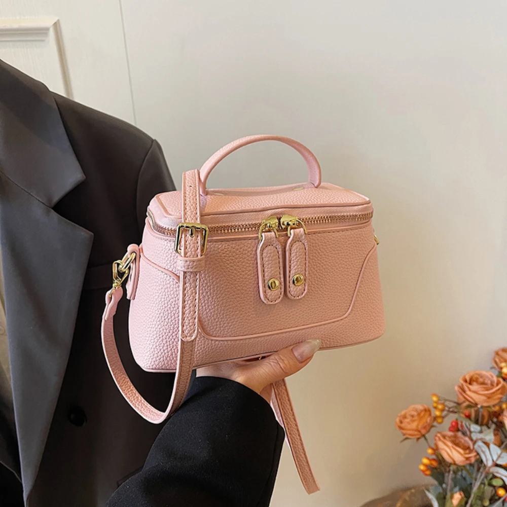

Trendy Delicate Crossbody Bag Women High-Grade Texture Solid Zipper Handbags New Casual All-Match Lipstick Commute Underarm Bags