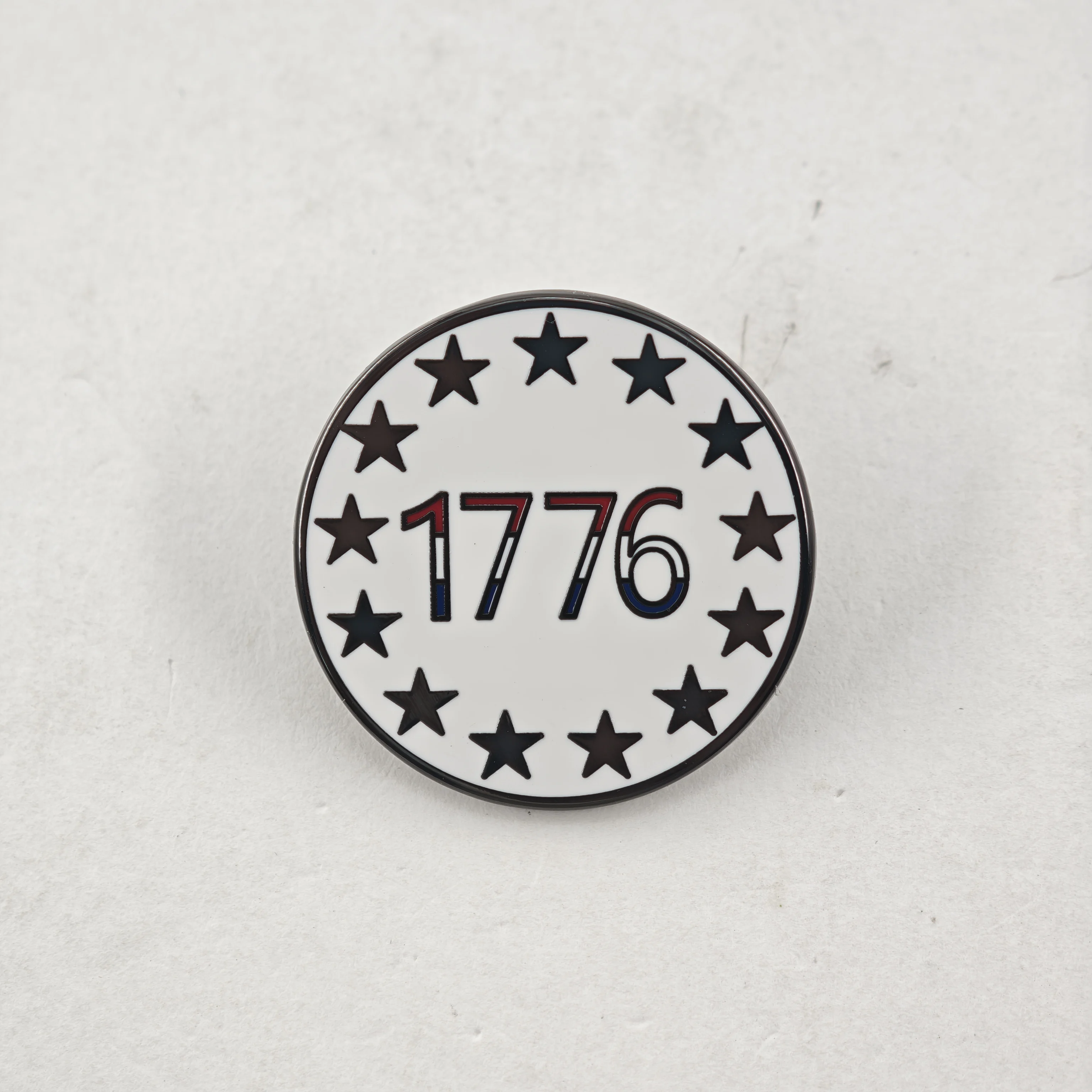 USA 1776 Emaille-Pins 4. Juli Patriotische Broschen Betsy Ross 13 Sterne Metall-Abzeichen Kleidung Rucksack Anstecknadel Schmuck Geschenk – Detail 10