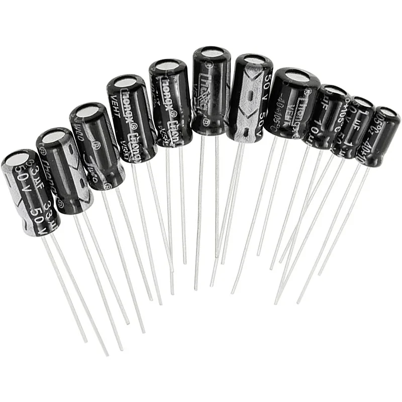 AUKENIEN 24 Valore 670PCS Set di condensatori elettrolitici da 0,1uF a 1000uF 10V 16V 25V 50V Condensatori Kit condensatori in alluminio
