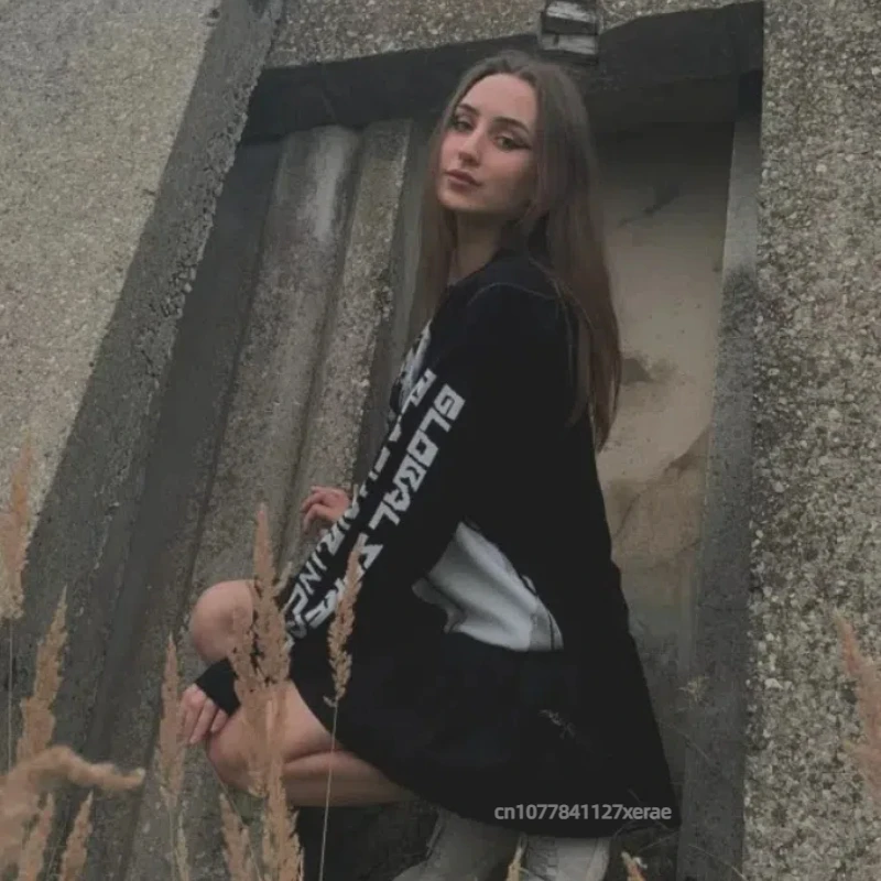 新しい女性のストリートダンス衣装セーター、ラウンドネックルーズニットセーターをベースとして、女性用ヒップホップカジュアルトップジャケット