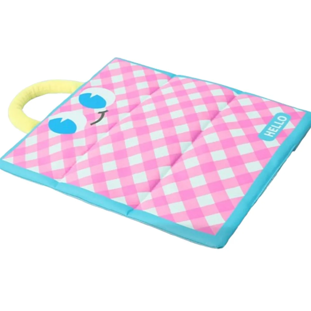 

Waterproof Pet Cooling Mat Heat-Resistant Breathable Summer Sleeping Pad Eco-Friendly Non-Toxic Ice Pad Indoor Outdoor Use