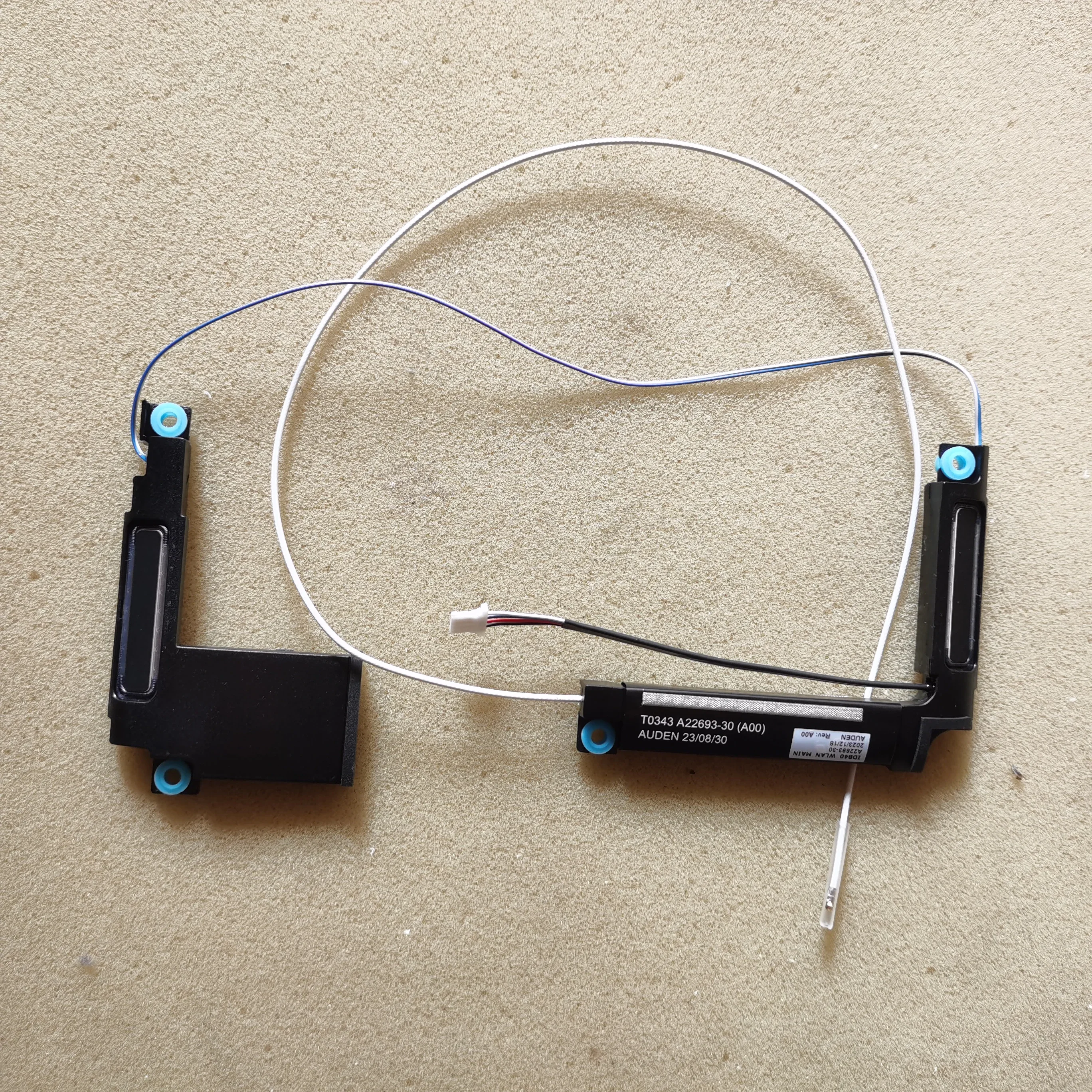 

Новые встроенные динамики для ноутбука Dell Latitude 5440 E5440 Precision 3480 03G2D0