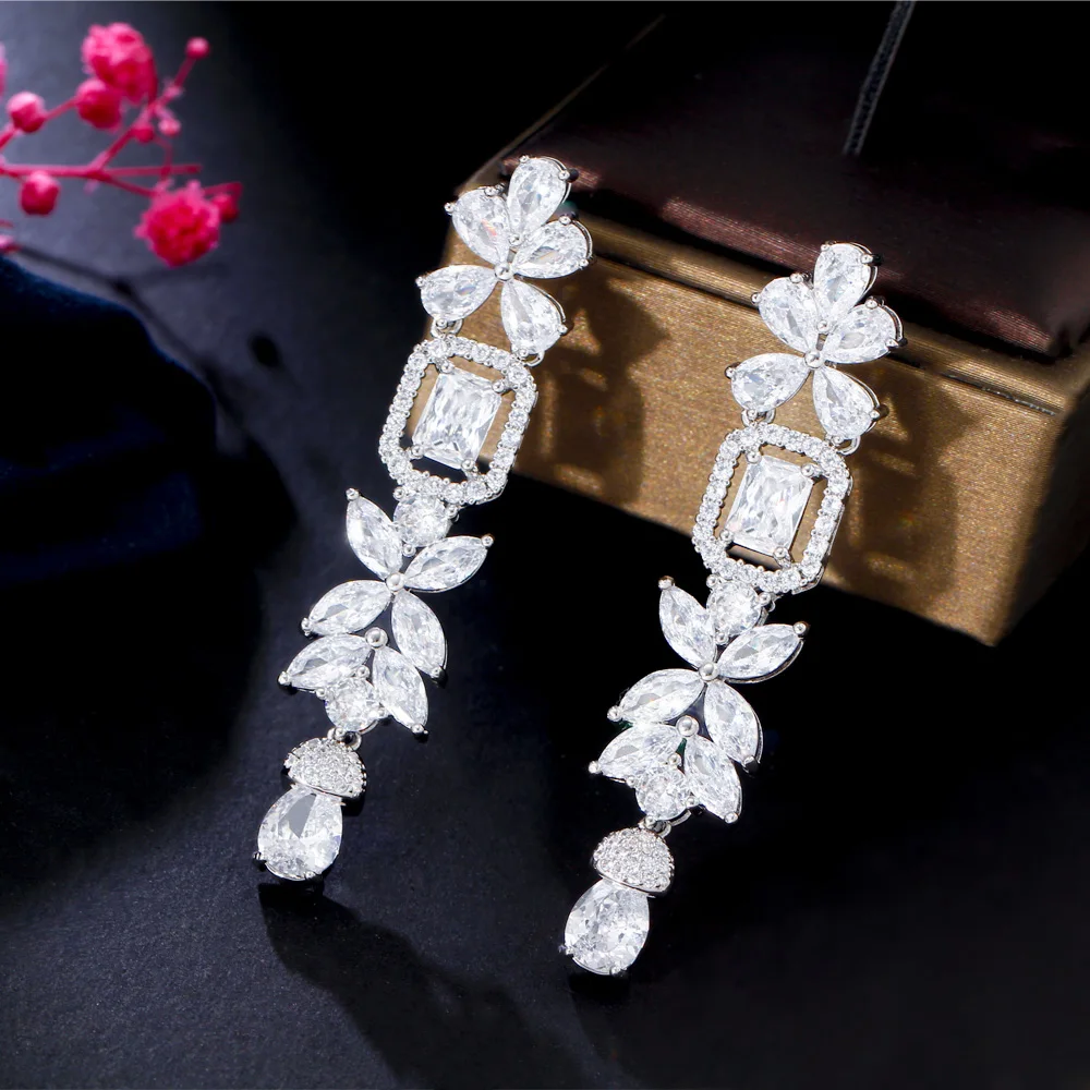 CWWZircons Clear White Cubic Zirconia Leaf Flower Shape Long Dangle Bridal Earrings for Wedding Women Jewelry Accessories CZ477