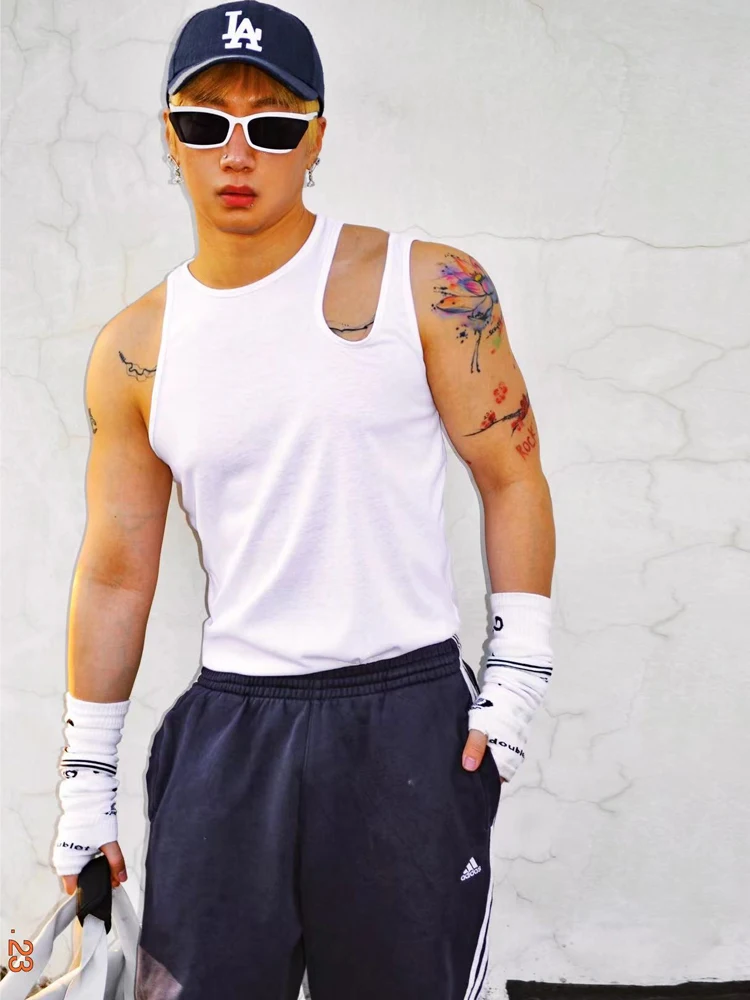 

Sexy round Neck Hollow out Tight Fit Elastic Fitness Tank Top Pure Cotton Sleeveless T-Shirt Youth Casual Summer Fashion