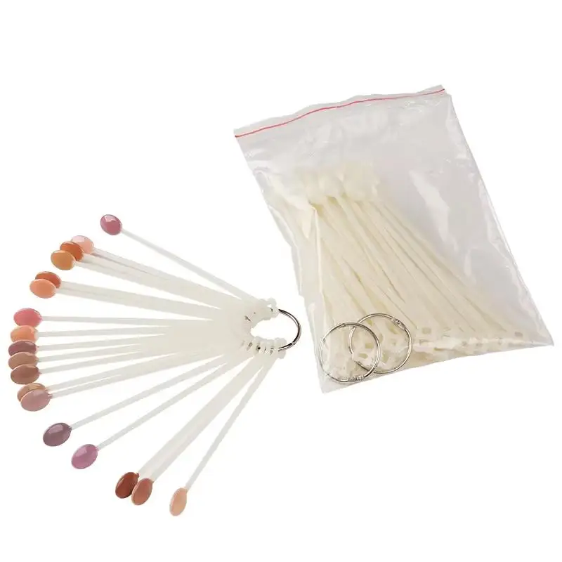 50 Stück/Set Künstliche Nageltips Farbkarte Übungs-Display-Tools Fächerförmige Nagellack-Muster Nagelfarben-Proben Nagelkunst-Zubehör