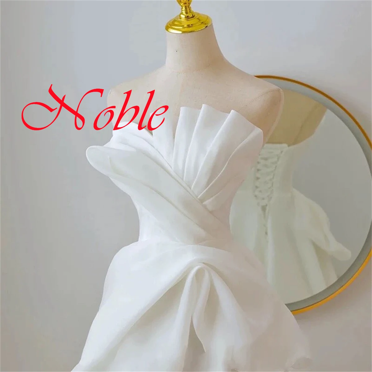 Customized Exquisite White Chiffon Evening Dress Temperament Strapless Sleeveless Lace Up Back Sweep Train Homecoming Dress