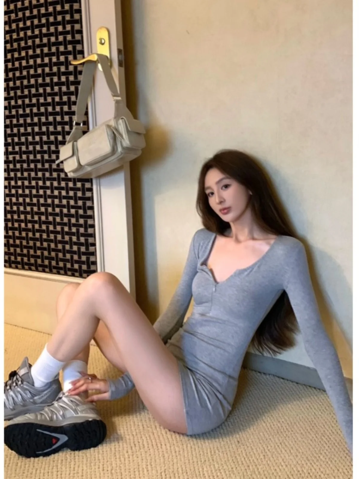 

Вязаный комбинезон Pure Desire Spicy Girl, женские повседневные эластичные утягивающие брюки, осенний новый дизайн, модный комплект