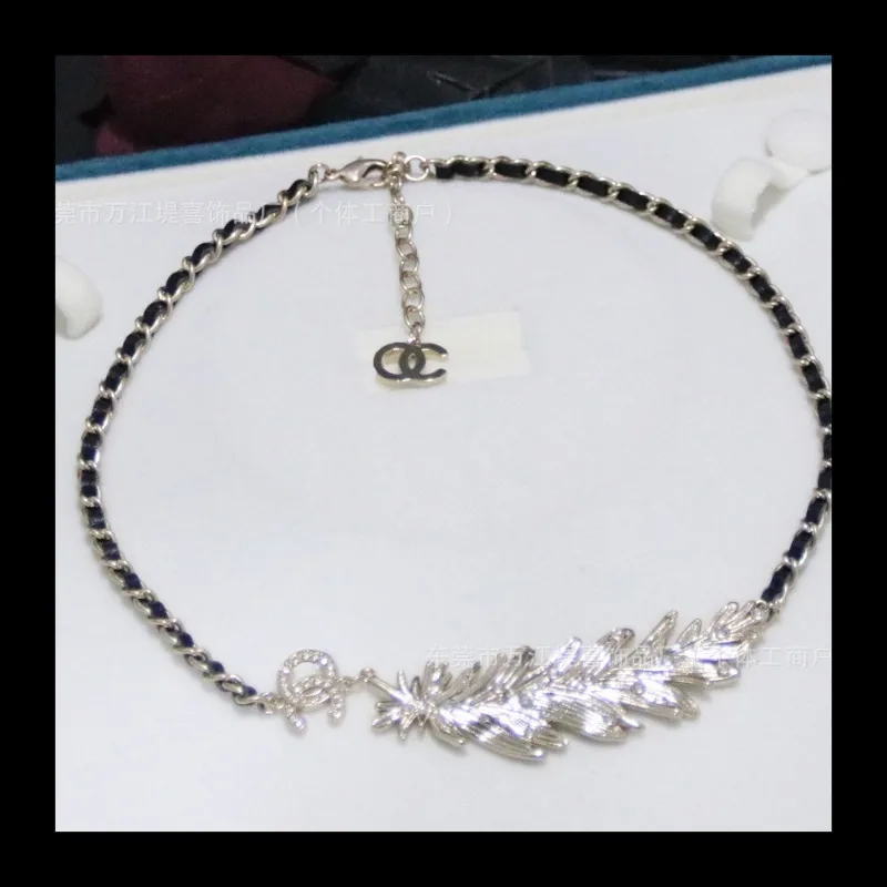 992 ربيع الذهب الأسود ارتداء الجلود القمح الأذن شكل كامل الماس C قسط الإصدار اليومي سلسلة عنق قصيرة URL #3