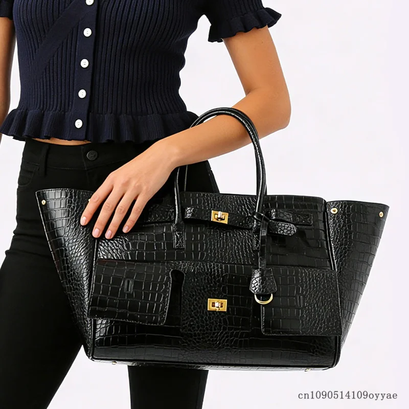 High Quality Women's Bag Cool Fashion Simple Versatile Large Capacity Underarm Tote Bag Women's Commuter Exquisite Shoulder Bag image 4