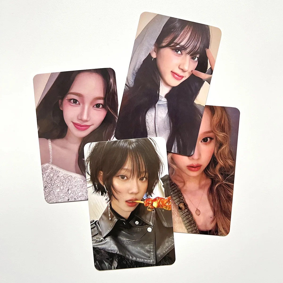 Kpop Idols Winter Giselle Album Whiplash Tesserino 5 Pz/set Doppi Lati Stampa Pellicola Luminosa Stile Coreano LOMO Card Fans Regalo