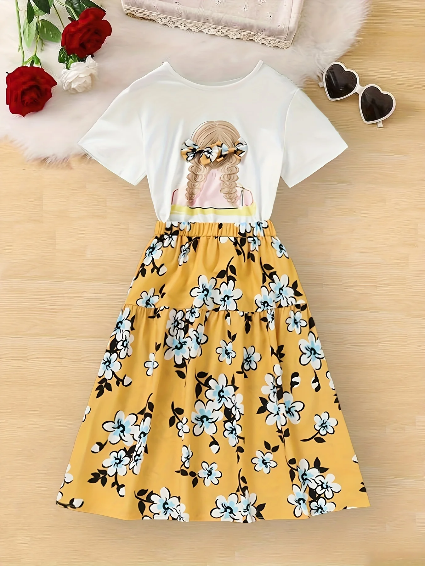 Mädchen Sommer Kurzarm Outfit Cartoon Prinzessin Print T-Shirt Gelber Blumenrock Zweiteiliges Set