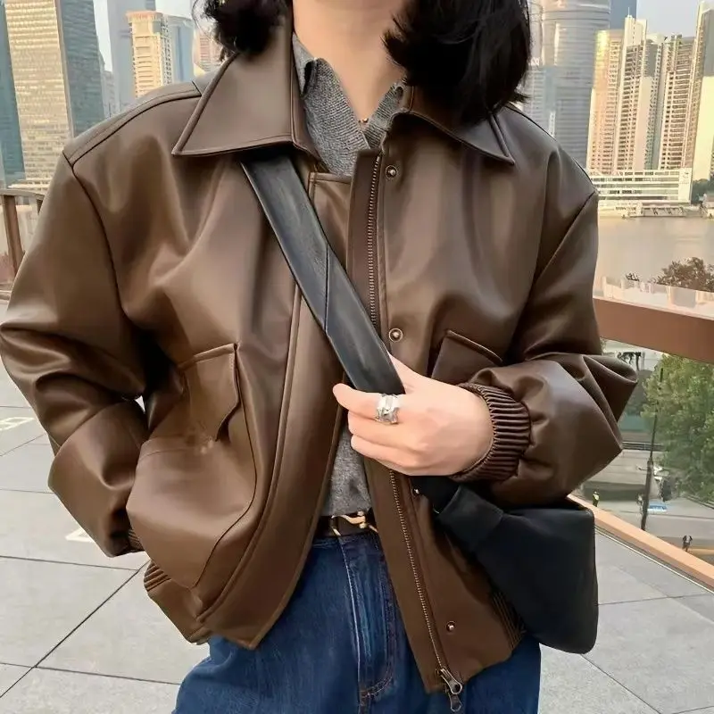 Leather jacket for women, thickened and flannel, 2024 spring and autumn winter motorcycle leather jacket, short retro style