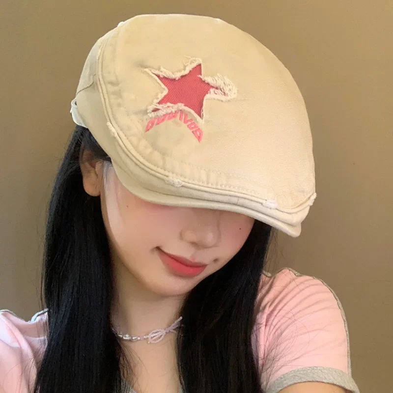 American Retro Rough Edge Star Hole Design Forward Hats Women Summer Autumn Travel Versatile Show Face Little Cute Berets Y2K