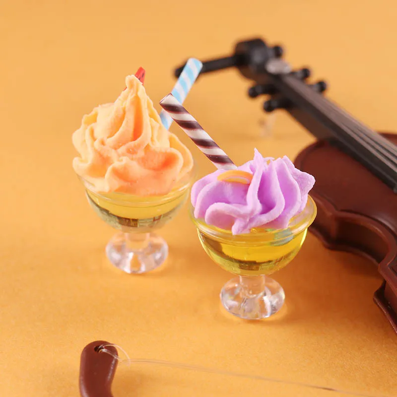 Accesorios para casa de muñecas BJD 1:12, taza de helado de cocina, Mini modelo de bebida, helado de fresa, batido de leche, artículos para casa de muñecas en miniatura