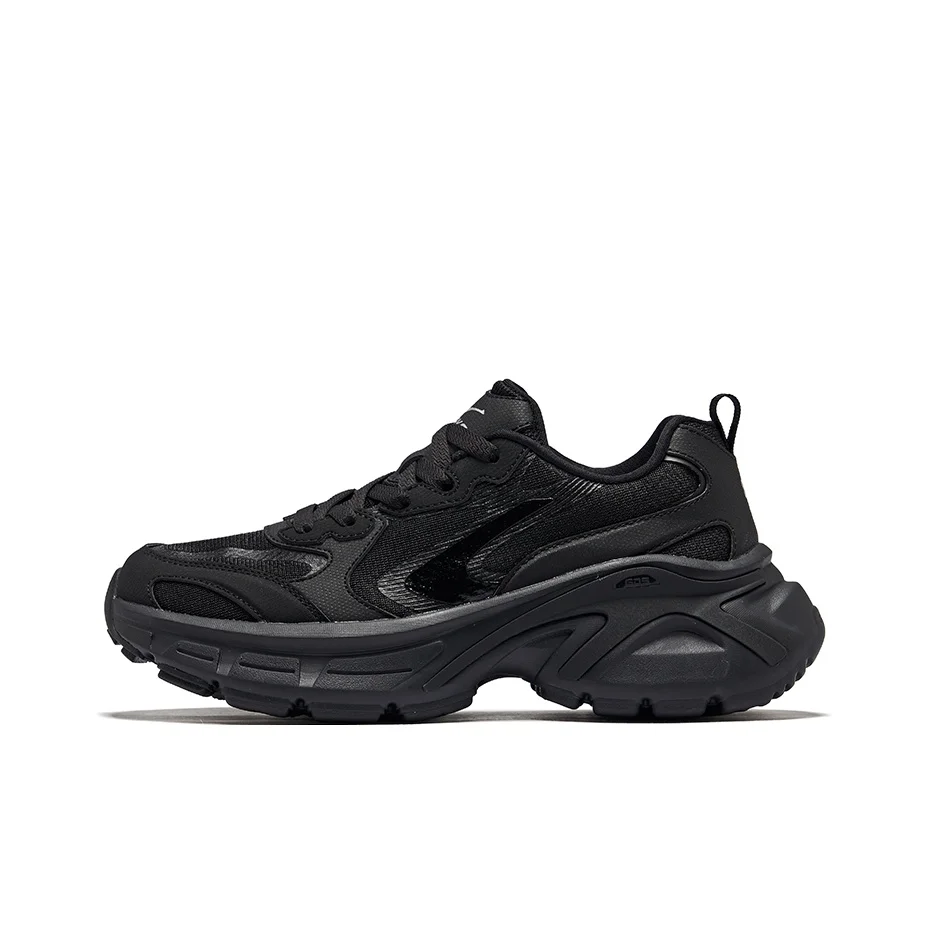 Erke Joyful 2.0 Abrasion Resistant Lightweight Height Increasing Low top Casual Shoes Women's Jet Black 52125102383-004