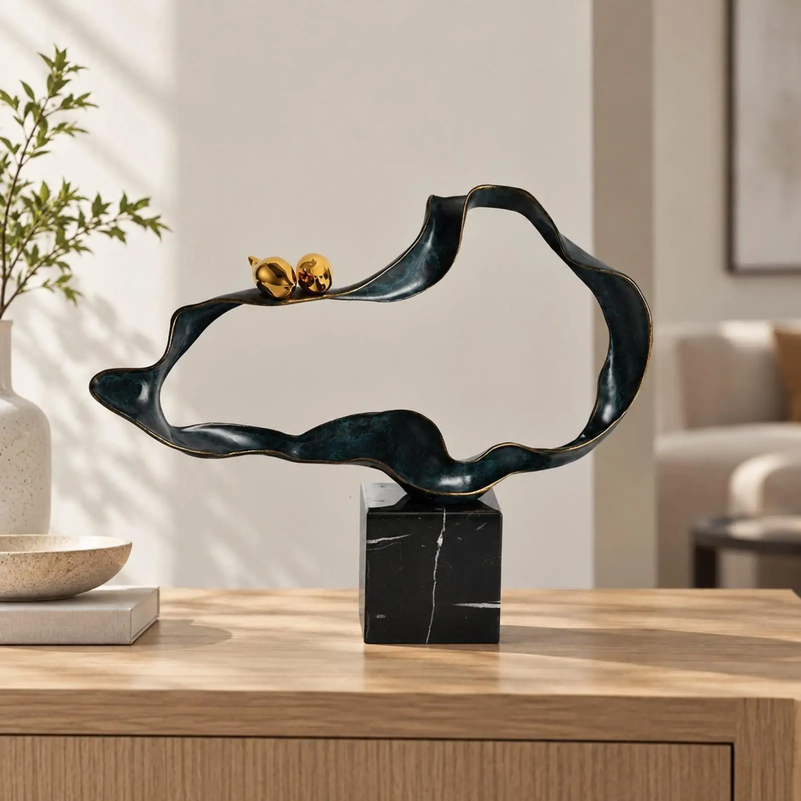 Bird-Inspired Decorative Sculpture Artistic Standing Bird Sculpture with Marble Base Tabletop Decor Elegant Modern