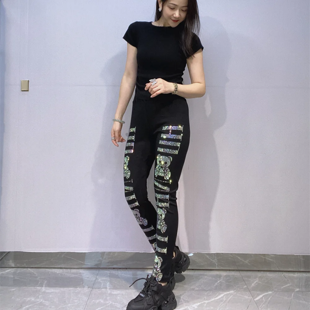 2026 New Spring Autumn Large Size Slimming Pencil Pants High Stretch Trendy Cute Bear Hot Diamonds Ankle-length Black Leggings