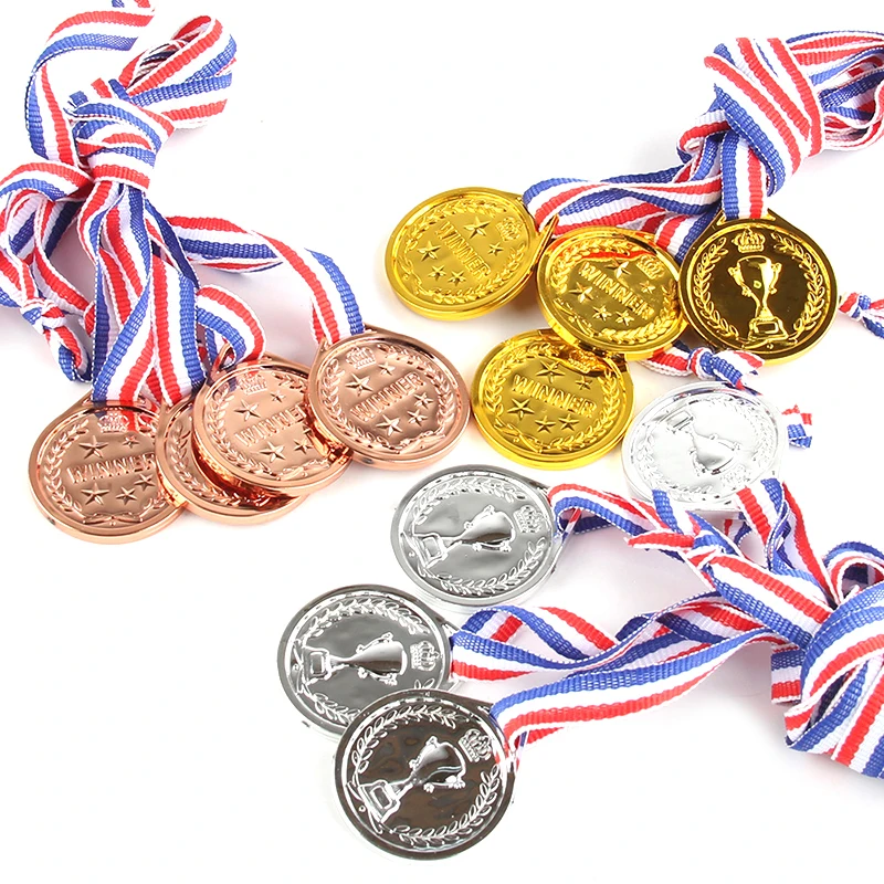 Gold Silver Bronze Award Medal Winner Reward Football Competition Prizes Award Medal For Souvenir Gift Outdoor Sport Kids Toys