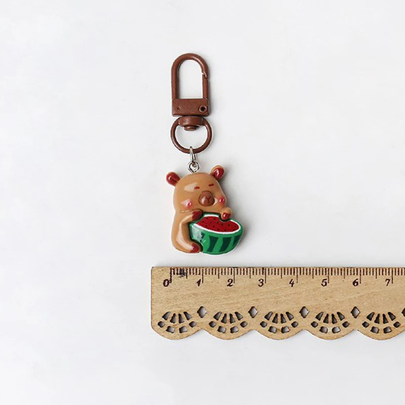 Lovely Animal Capybara Keychain Resin Cute Capibara Bag Hanging Funny Creative Kapibara Pendant Unisex