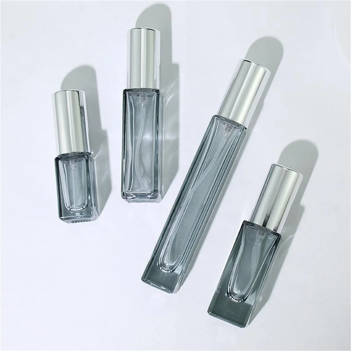 10ml Square Spray Bottle Portable Refillable Perfume Bottle Mini Perfume Storage Bottle Travel Cosmetic Sub-Bottling