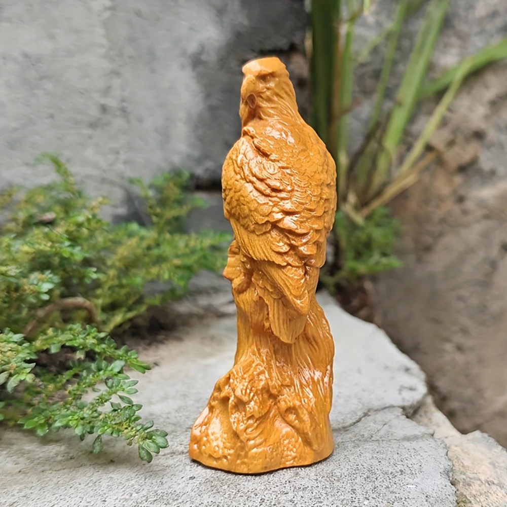 Wooden Eagle Statue, Creative Gift for Easter and Thanksgiving, Animal-Themed Art Ornament, Hand-Carved Natural-Themed Decoration, Elegant Decor for Study and Living Room, Home Accessory