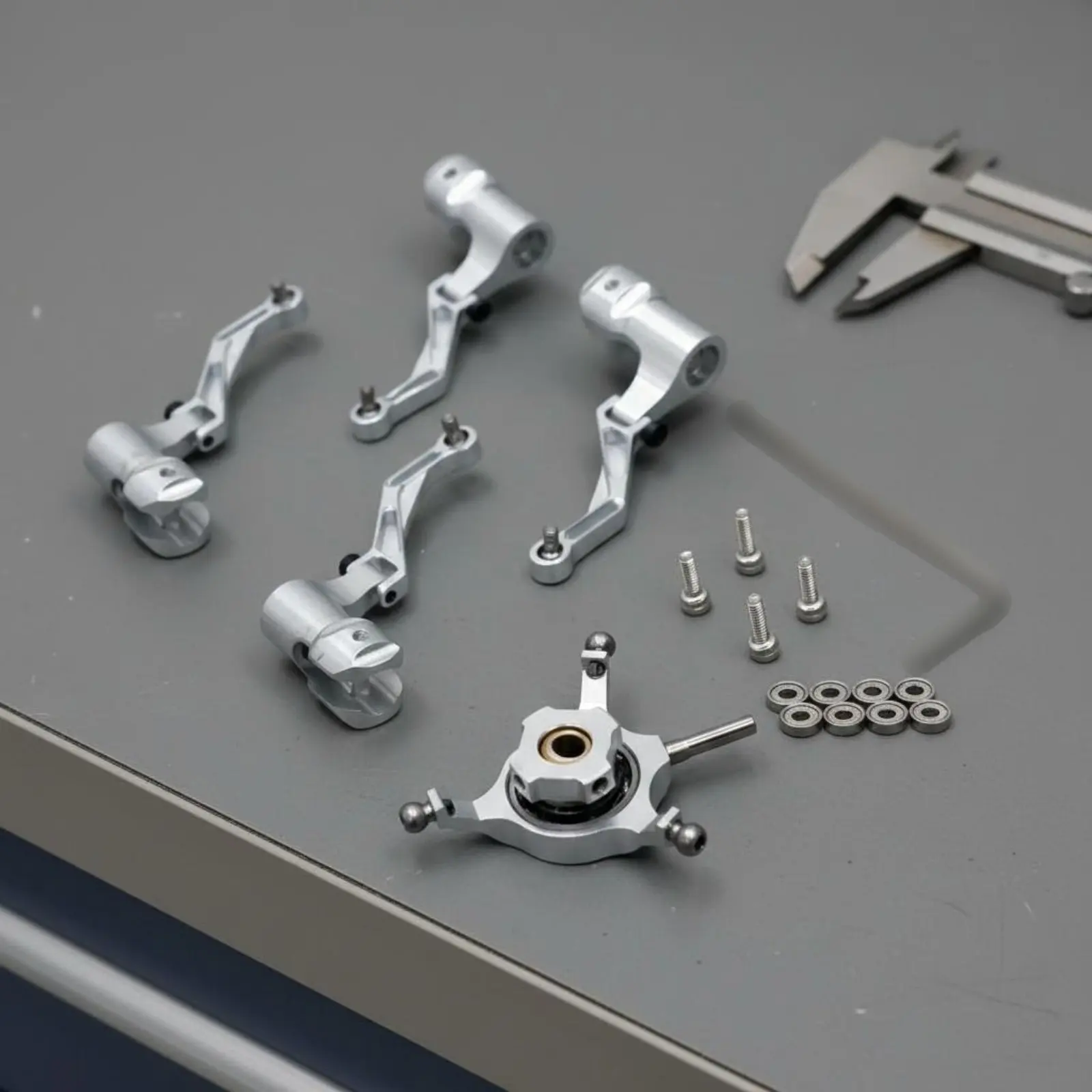 

Helicopter Swashplate Blade Grip Set High Performance Metal Propeller Head Parts Toy Vehicle Part