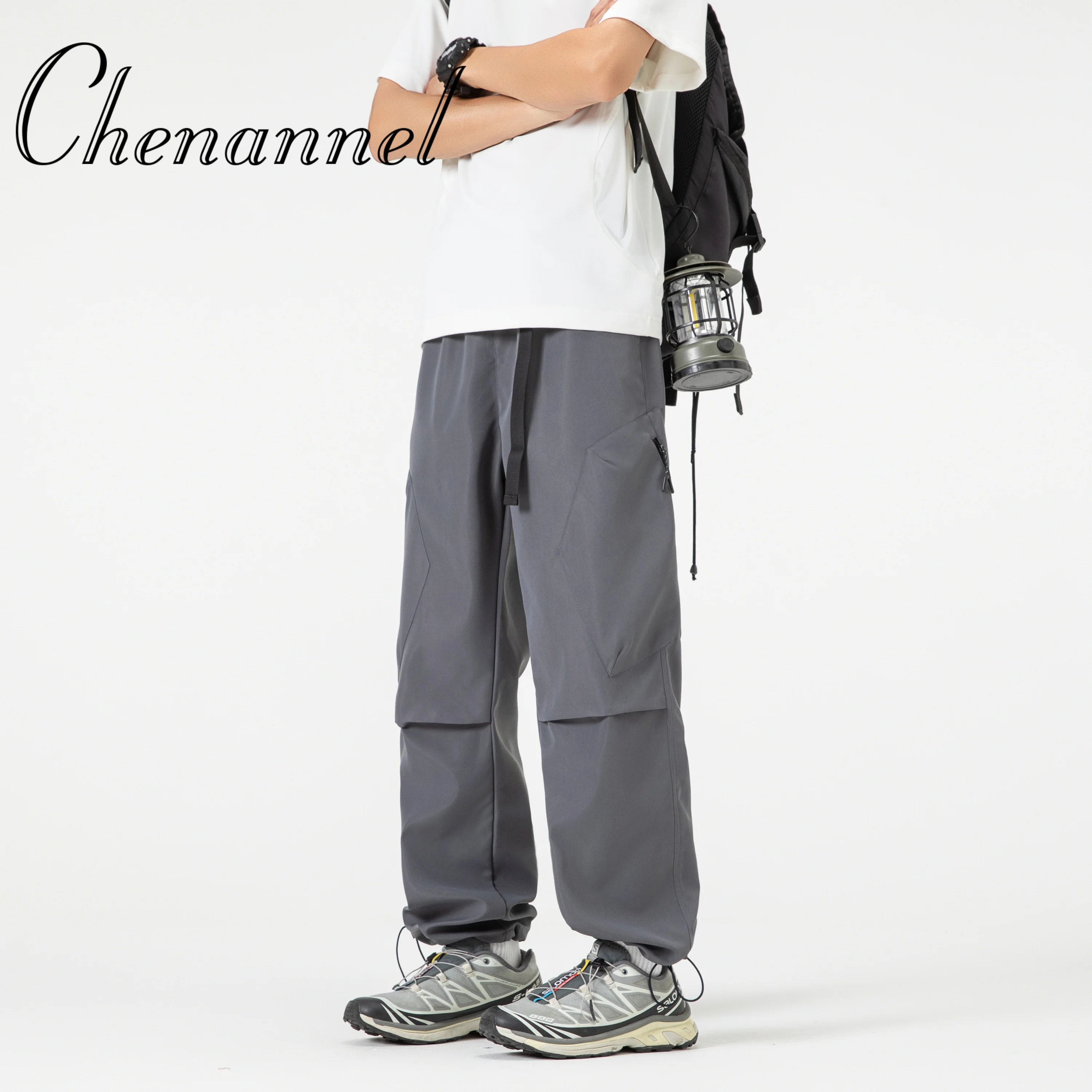 

Soft shell outdoor windproof and waterproof paratrooper mountaineering pants and workwear trousers for both men and women