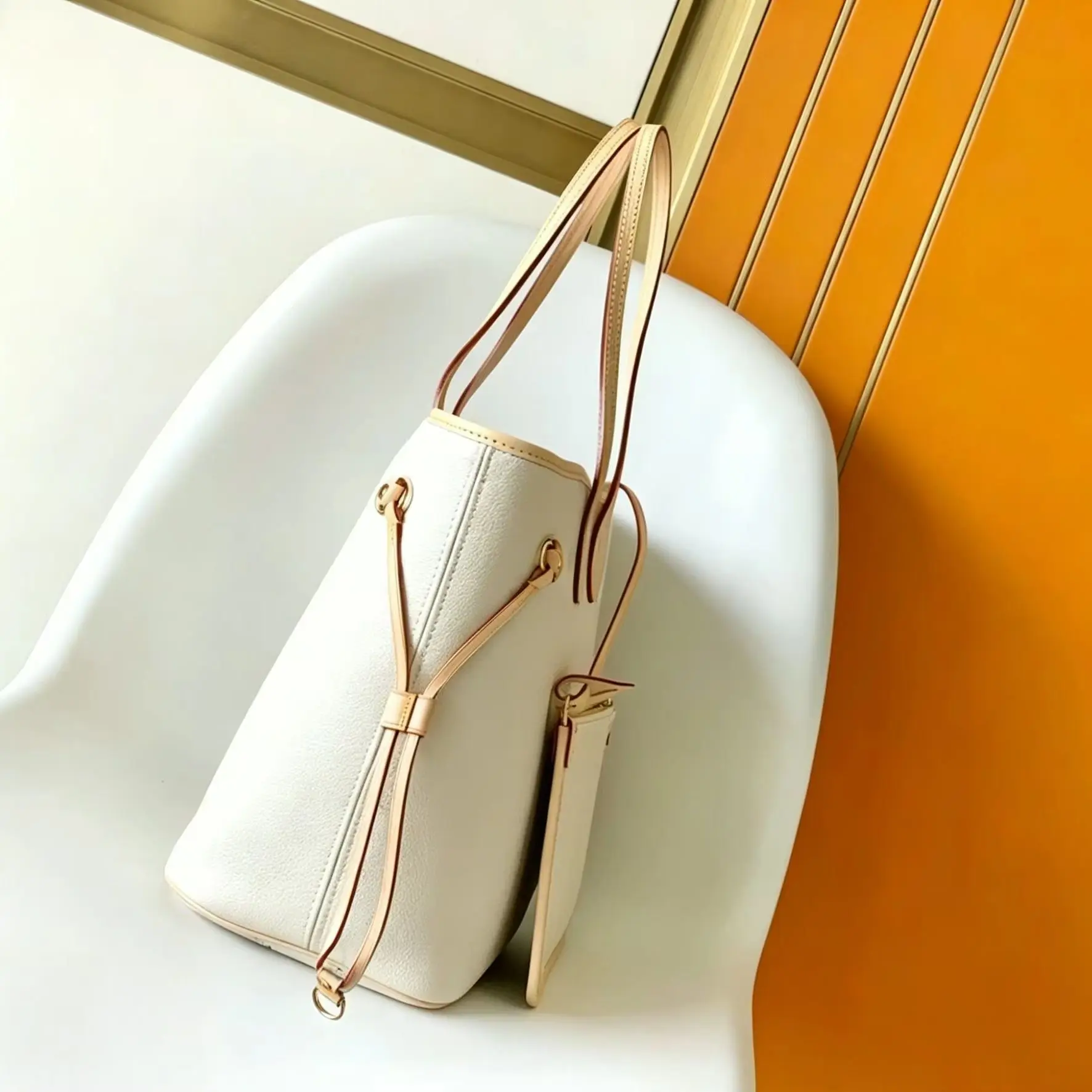 Off White Pebbled Leather Drawstring Tote Bag for Women, Vegetable Tanned Trim Bucket Handbag with Detachable Mini Pouch, Large Capacity Shoulder Purse