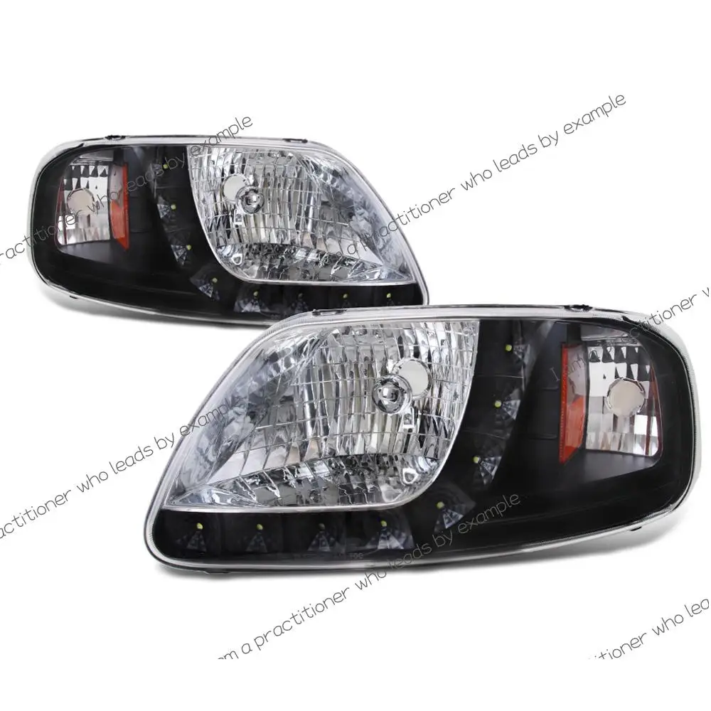 

Hot-selling Front light Factory Style Crystal Headlights w/ SMD LED Light Strip FOR 1997-2004 Ford F150/Expedition (Black/Clear)
