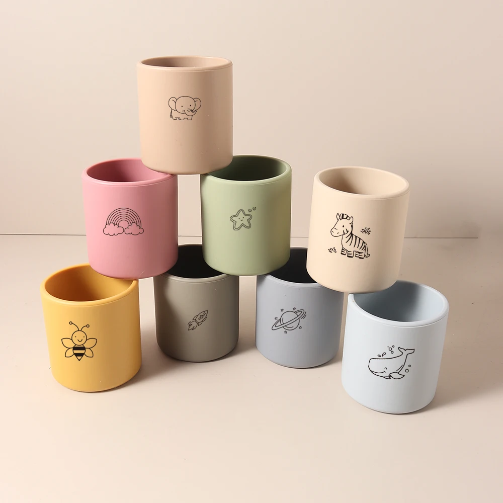 

200ml Food-Grade Silicone Baby Cup cartoon cute Soft Spout Sippy Cup for New Learners Soft Food-Safe Training Cup for Babies