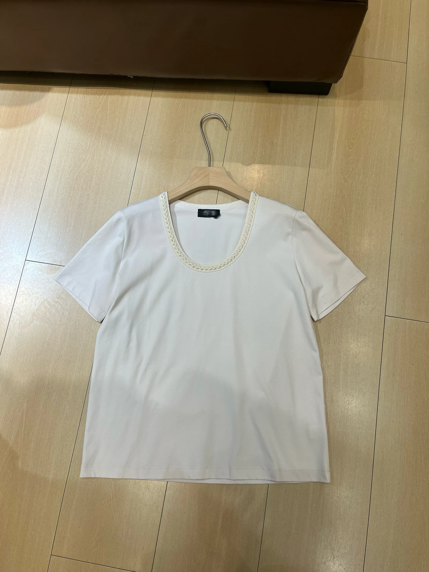 

Elegant Simple Embroidered Cotton Casual Short Sleeve T-Shirt Women's U-Neck Top Spring Summer Versatile Basic Fit Tee