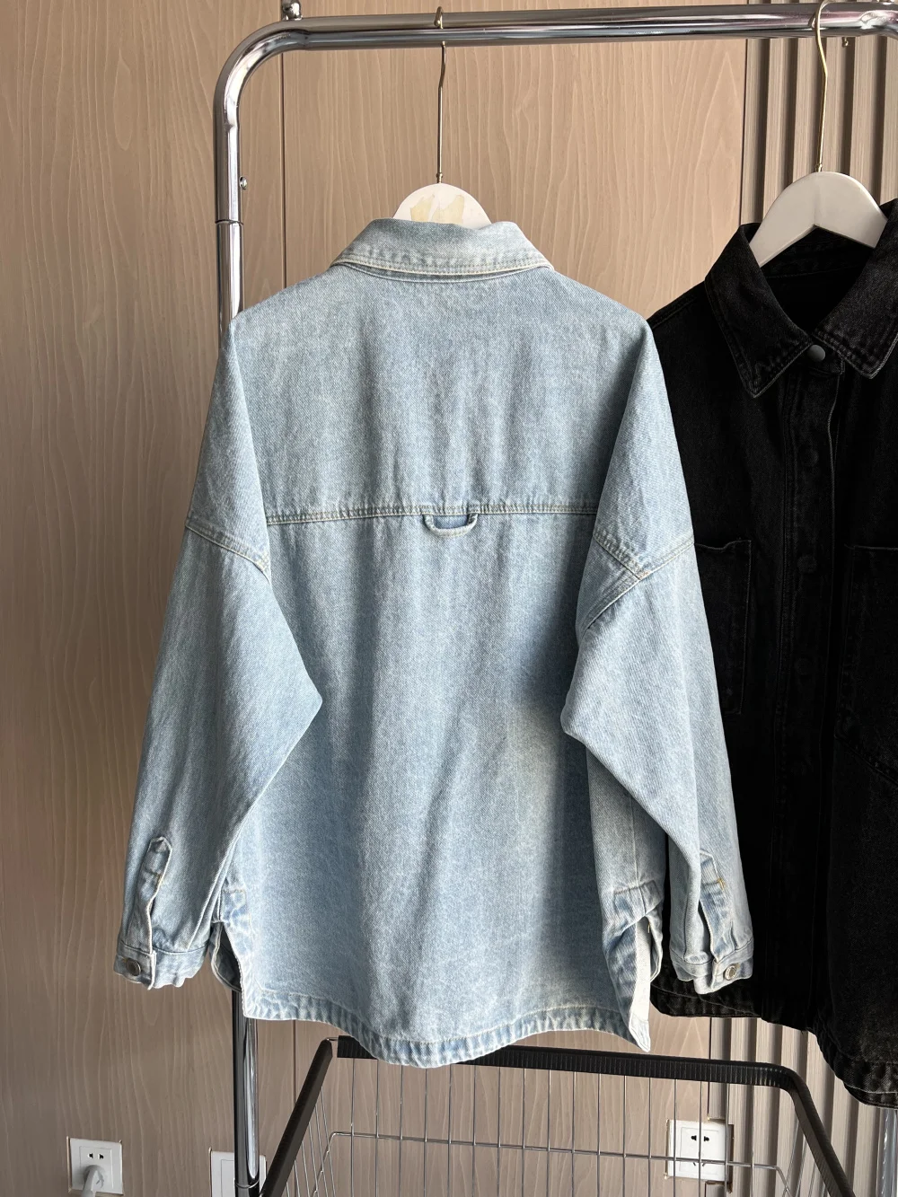 Denim Jacket 2024 traf Spring new all-cotton large pockets embellished loose version of women\'s shirt-style denim jacket