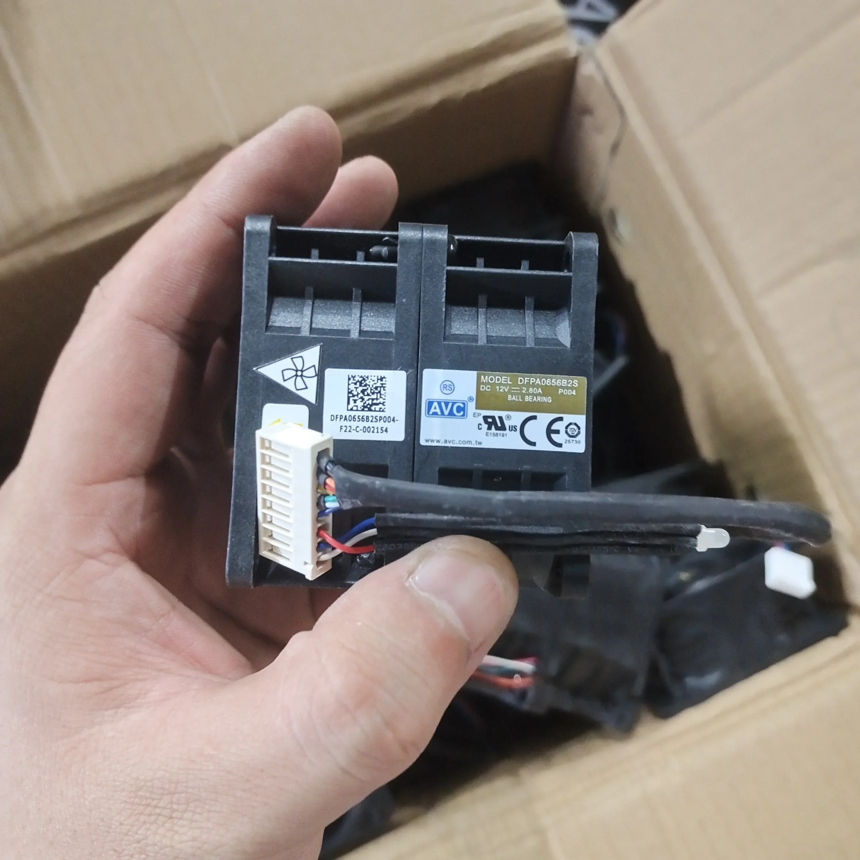 

Ltsf For AVC DFPA0656B2S P004 DC 12V 2.80A 60x60x56mm Server Cooling Fan