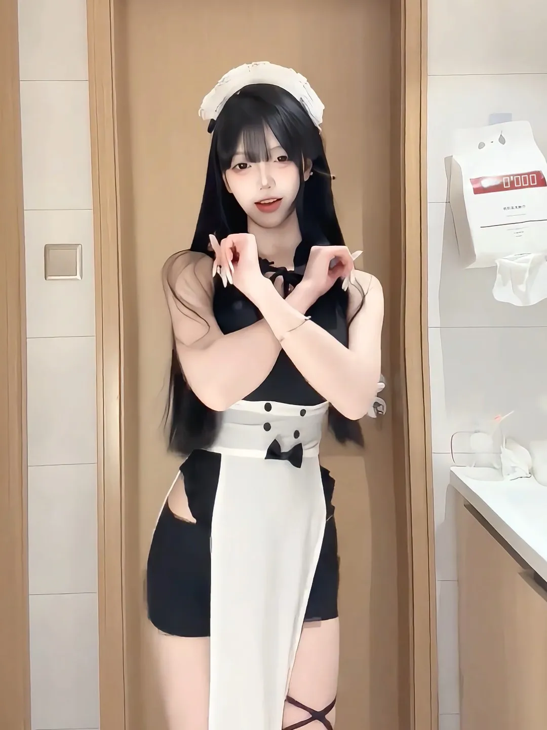 Sexy Maid Roleplay Onesie orts Bla And White Pure Desire Sle Bar Nightclub Fem Waitr orm Summer Faion Set