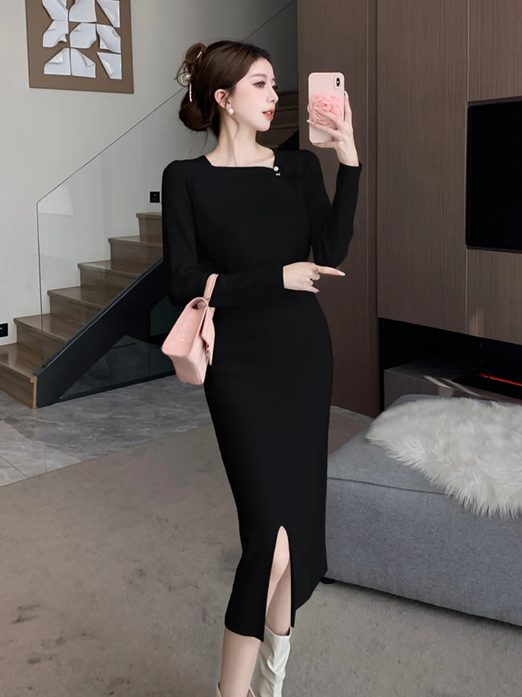 2024 Women Design Sense Split Knitted Dress Autumn Winter French Retro Temperament Advanced Sense Over The Knee Mid Length Skirt