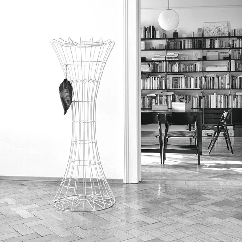 Nordic wrought iron floor-to-ceiling coat rack soft decoration model room decorative bag rack