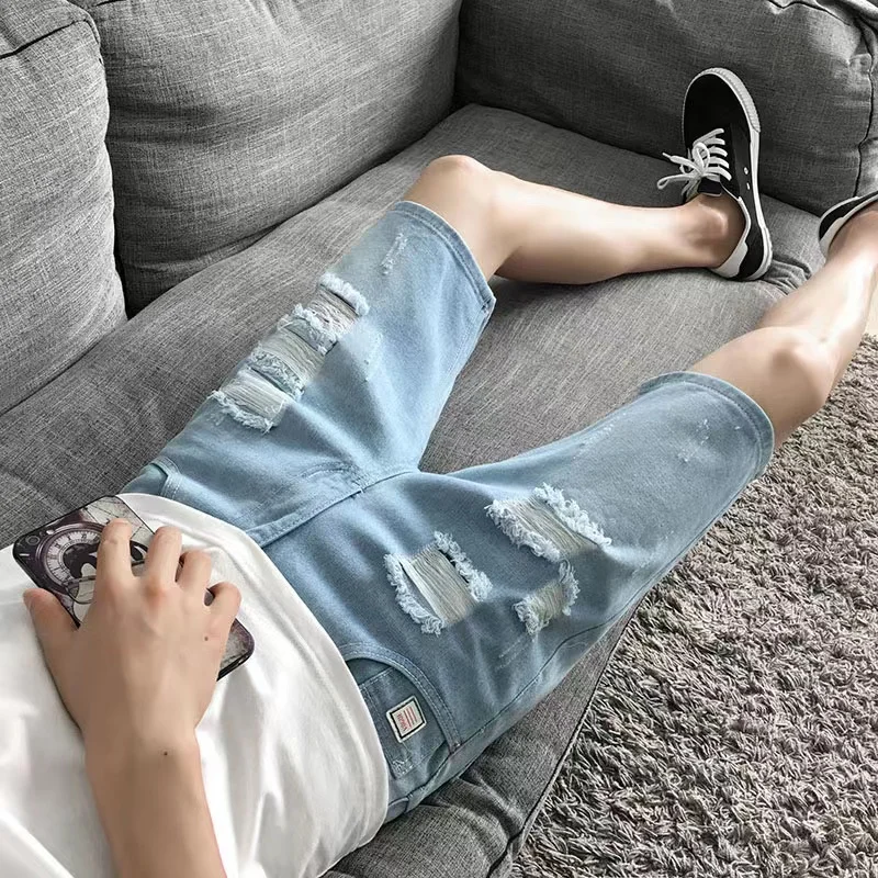 2026 Summer Men's Ripped Cargo Shorts Mid Thigh Length 5 Inch Inseam Thin Washed Denim Shorts Casual Style