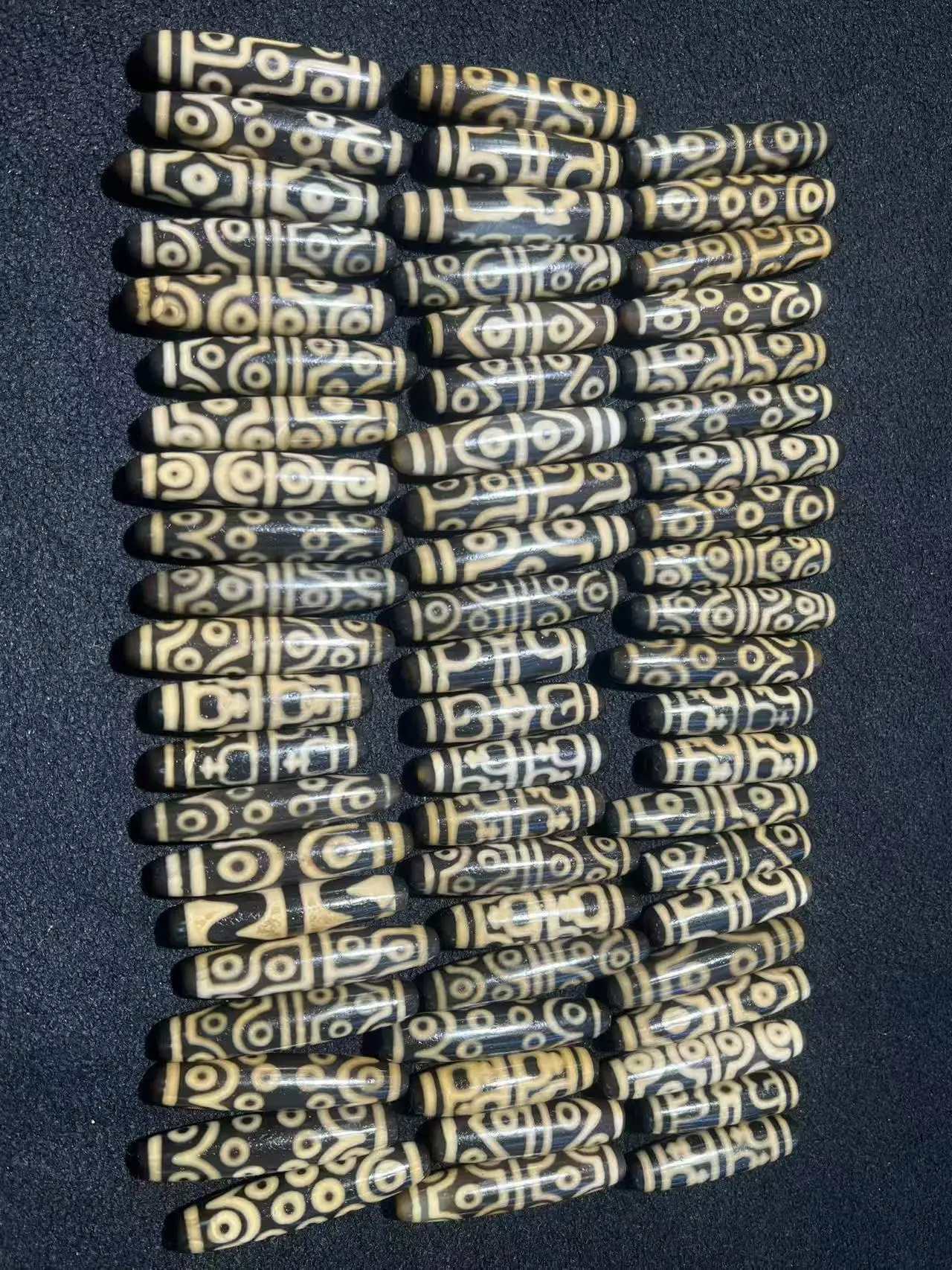 100pcs/lot Natural multi-pattern old agate dzi  Weathering lines Tooth yellow Premium variety Bracelet Necklace accessories